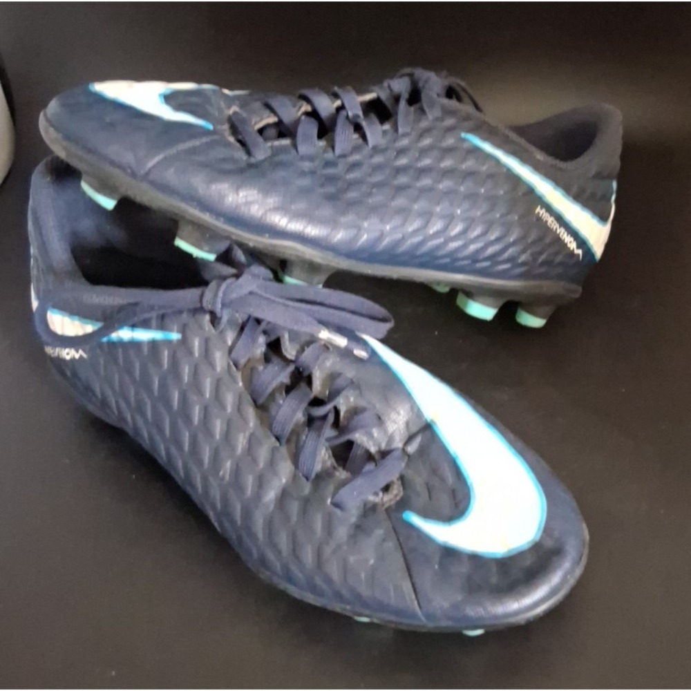 Nike Hypervenom US 2.5 boys/girls‎ shoe